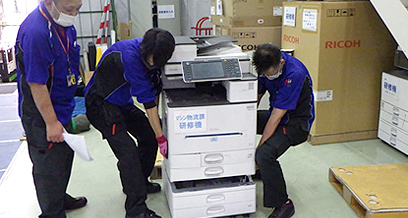 画像:OA機器共同配送